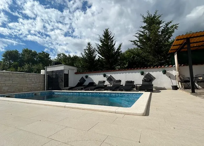 Nada Guest house Pula